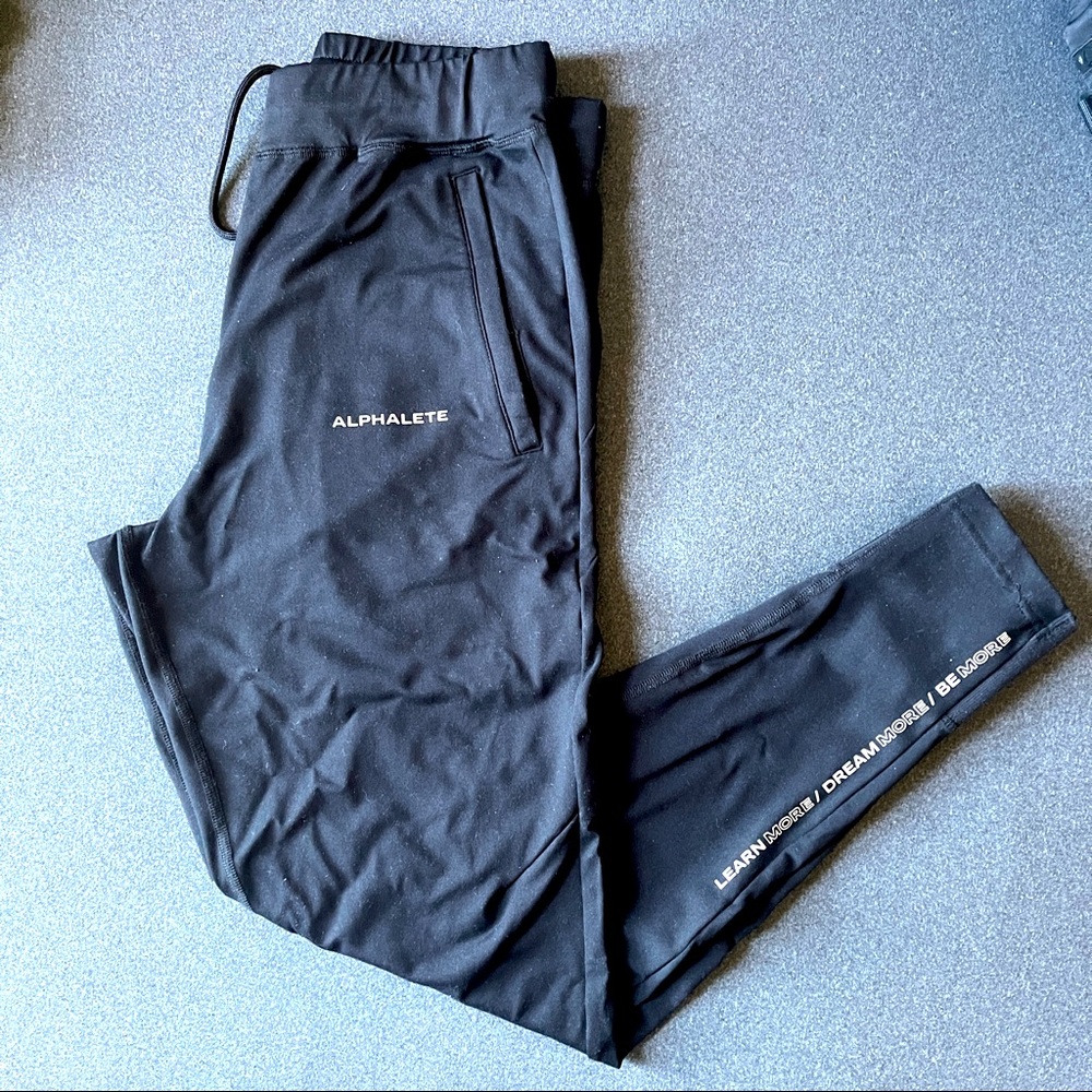 ALPHALETE PREMIUM JOGGERS